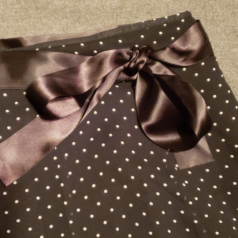 Skirt - Picture 2 of 10